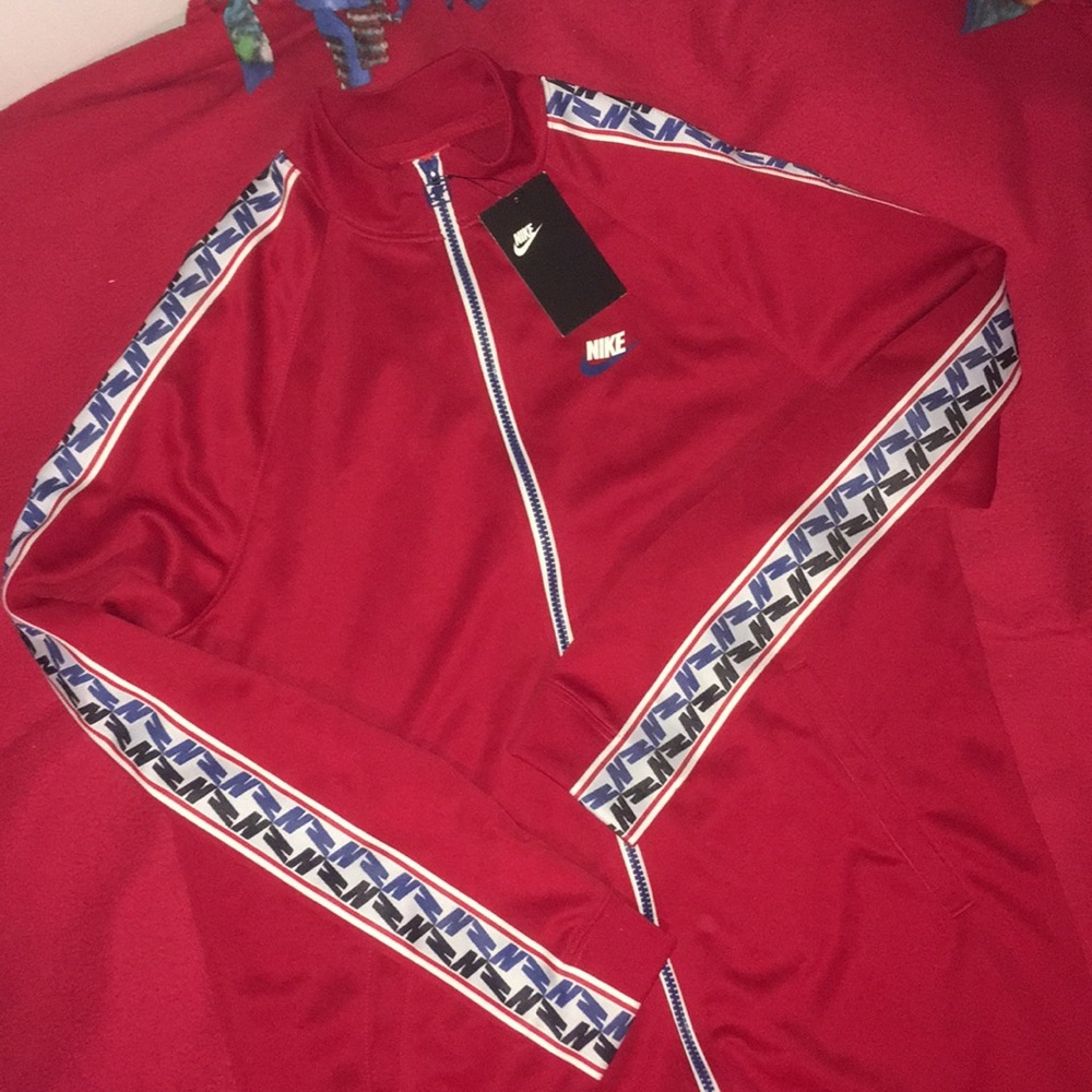 Nike men’s Track fashion jacket